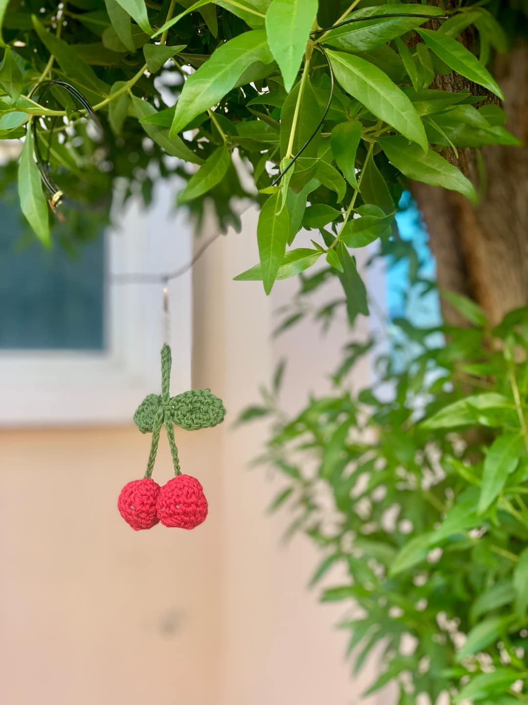 ميدالية كروشيه كرز
